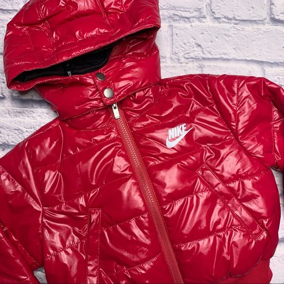 Nike Quilted Puffer Hooded Jacket in Rush Pink - Picture 2 of 9